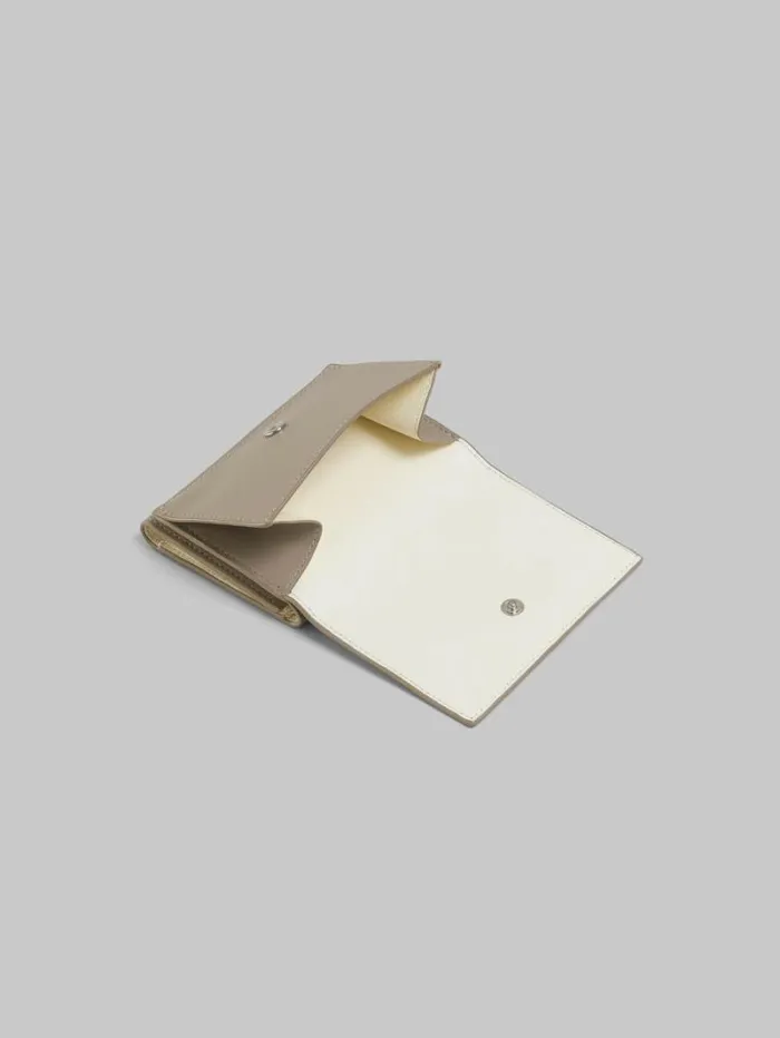 Men Marni Wallets and Small Leather Goods Taupe Leather Trifold Wallet With Raised Marni Logo