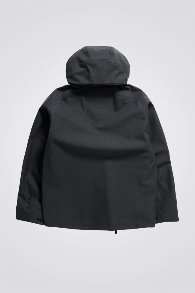 Men Textured Twill GoreTex 3L Stand Collar Jacket Charcoal Grey Norse Projects Outerwear