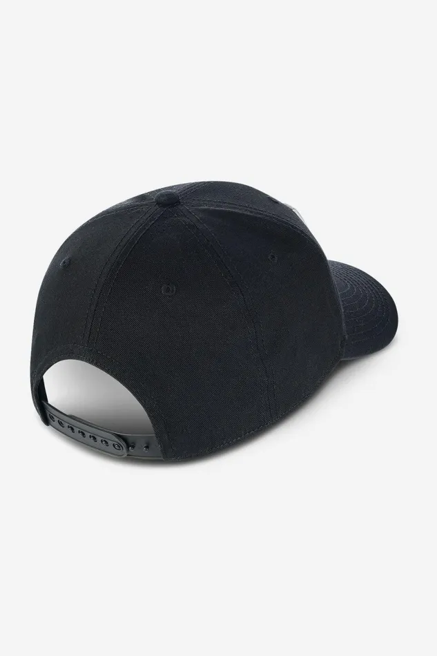 MenWomen Pegador Caps and Hats Crystal Cap Black MenWomen Pegador Caps and Hats Crystal Cap Black