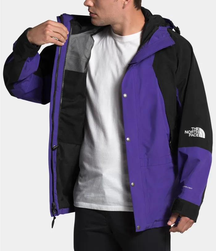 Mens The North Face Rainwear 1994 Retro Mountain Light FUTURELIGHT Jacket Peak Purple