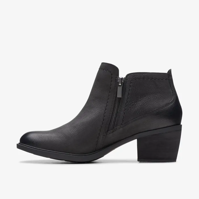 Neva Lo Black Leather Women Clarks Boots and Booties
