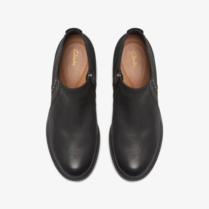 Neva Lo Black Leather Women Clarks Boots and Booties
