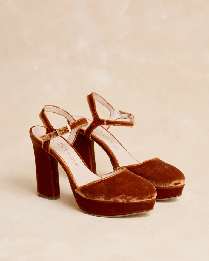 Polin Et Moi Amatil Heel Shoe Leather Women Heels Polin Et Moi Amatil Heel Shoe Leather Women Heels