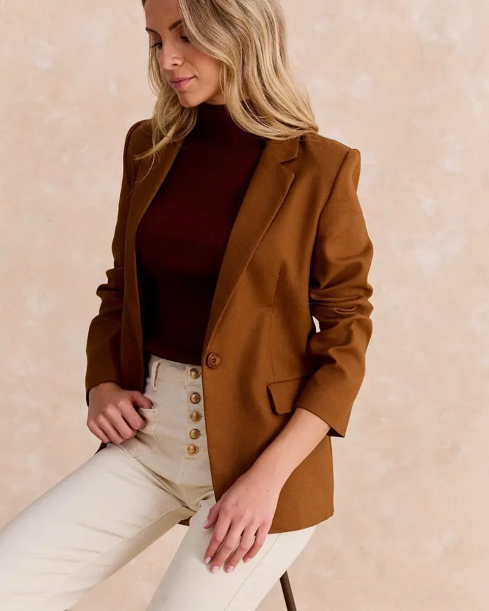 Polin Et Moi Meduna Linen Blazer Camel Women Blazer And Jackets Polin Et Moi Meduna Linen Blazer Camel Women Blazer And Jackets