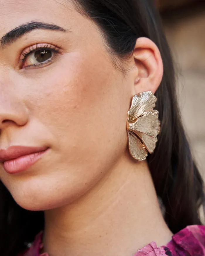 Polin Et Moi Petal Pupil Earrings Whitegold Women Jewelry Polin Et Moi Petal Pupil Earrings Whitegold Women Jewelry