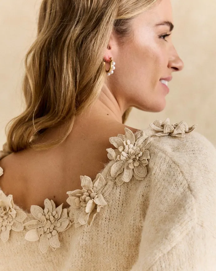 Polin Et Moi Sweater Flowers Evely Sand Women Cardigans And Sweaters Polin Et Moi Sweater Flowers Evely Sand Women Cardigans And Sweaters