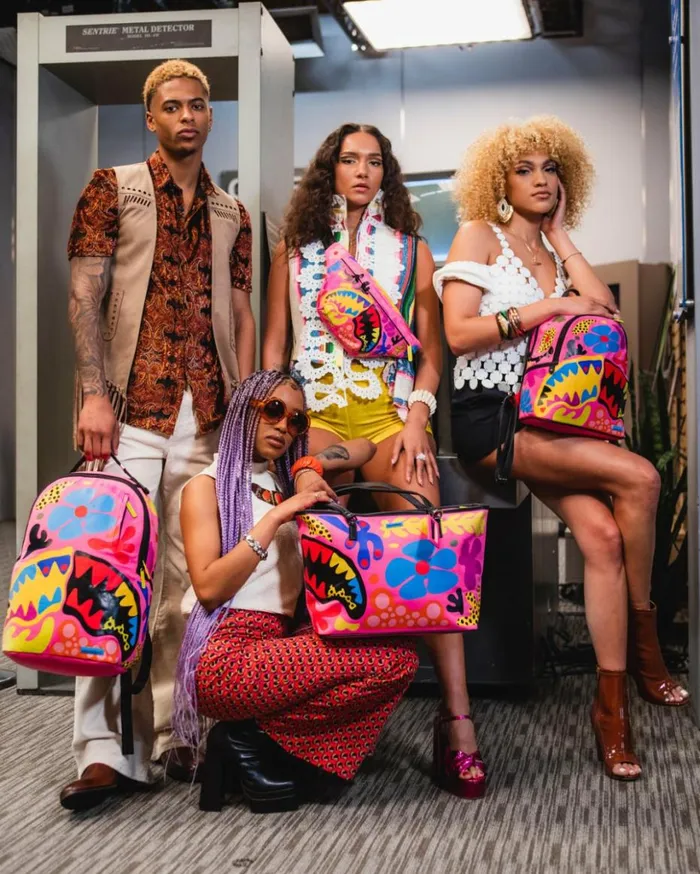 PSYCHEDELIC VOYAGE SAVVY CROSSBODY Bags SPRAYGROUND