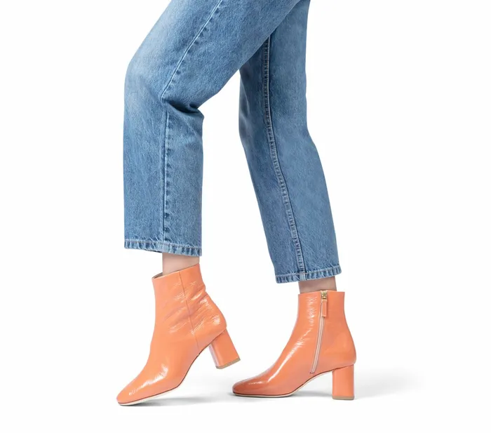 Repetto Womens Boots and Ankle Boots Melo Ankle Boots Almond Beige Casaul