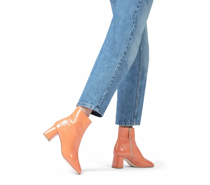 Repetto Womens Boots and Ankle Boots Melo Ankle Boots Almond Beige Casaul