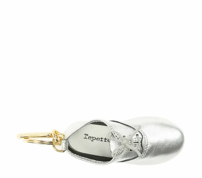 Repetto Womens Small Leather Goods Zizi Keychain Silver Near Me
