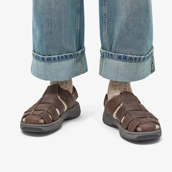 Saltway Cove Dark Brown Leather Men Clarks Sandals and Flip Flops