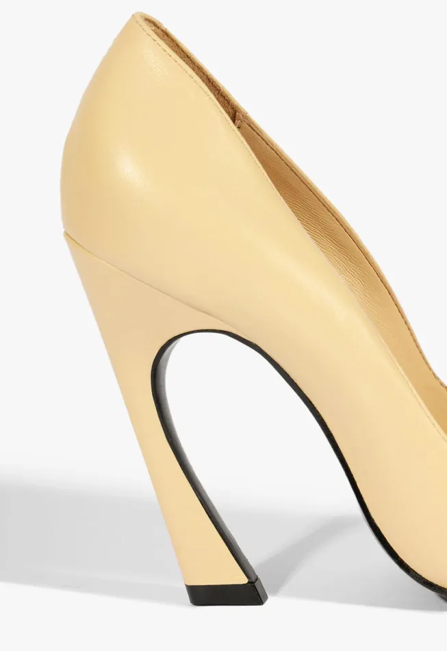 Schutz Shoes Women Lexi Pump Beige