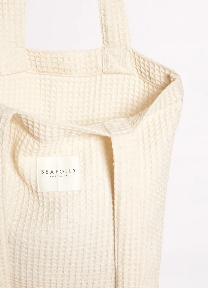 Seafolly Waffle Towel and Tote Set 8211 Sand Women Beach Bags Seafolly Waffle Towel and Tote Set 8211 Sand Women Beach Bags