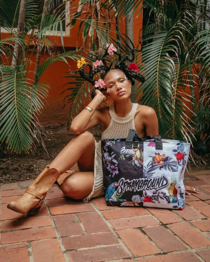 SHADOW FLIGHT BEACH TOTE Bags SPRAYGROUND