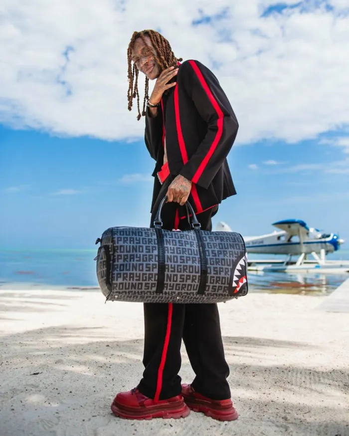 SHARKFINITY STEALTH PILOT DUFFLE Bags SPRAYGROUND