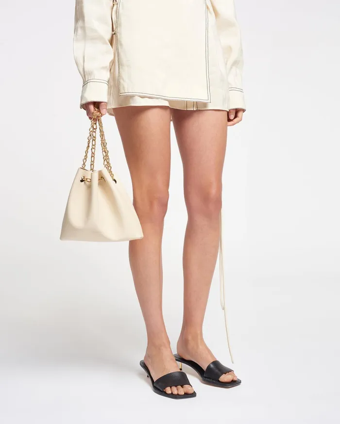THE GATHER BUCKET Altnappa Bucket Bag Creme Nanushka Women Nanushka Bags