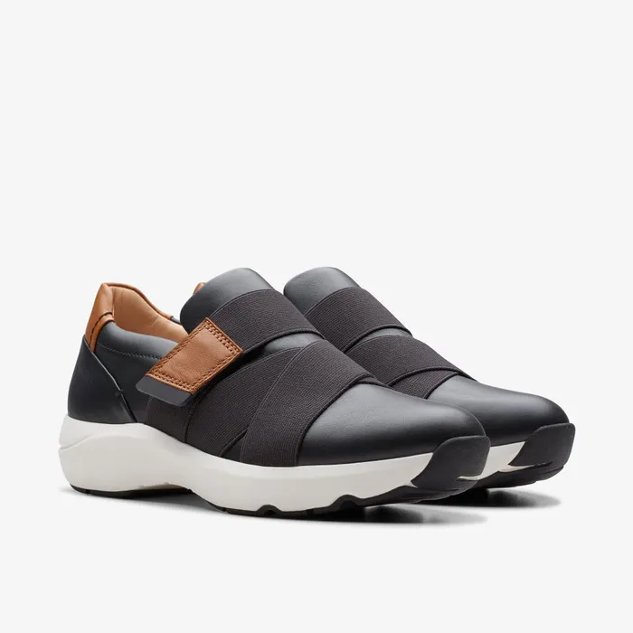 TIVOLI STRAP Black Leather Women Clarks Sneakers