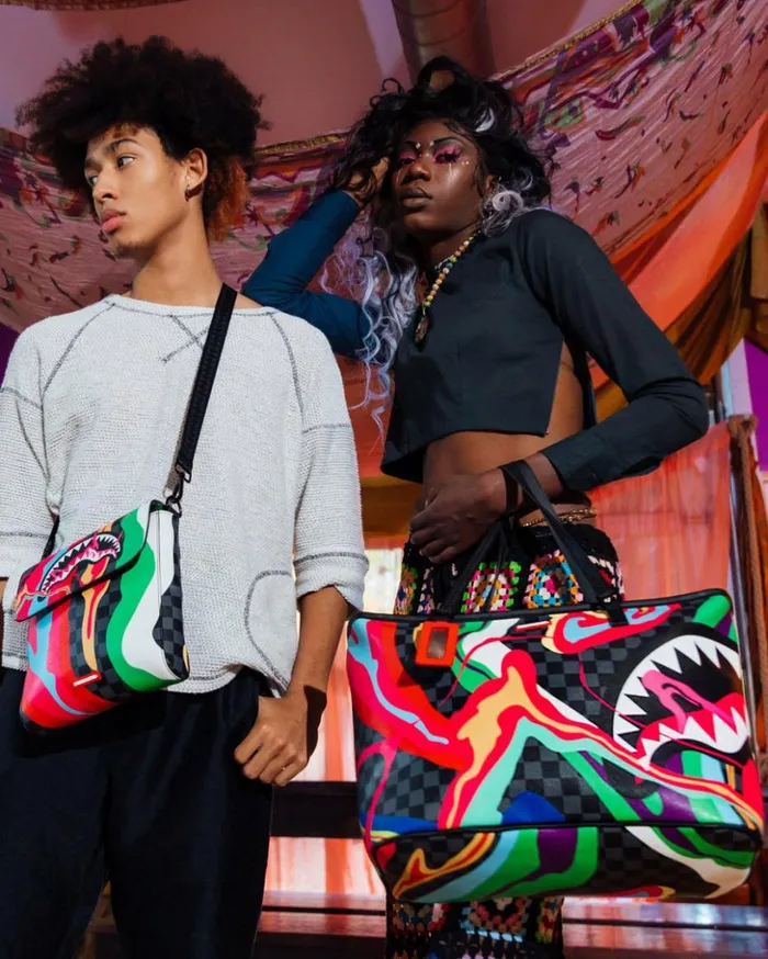 TRIPPY TAFFY TOTE Bags SPRAYGROUND