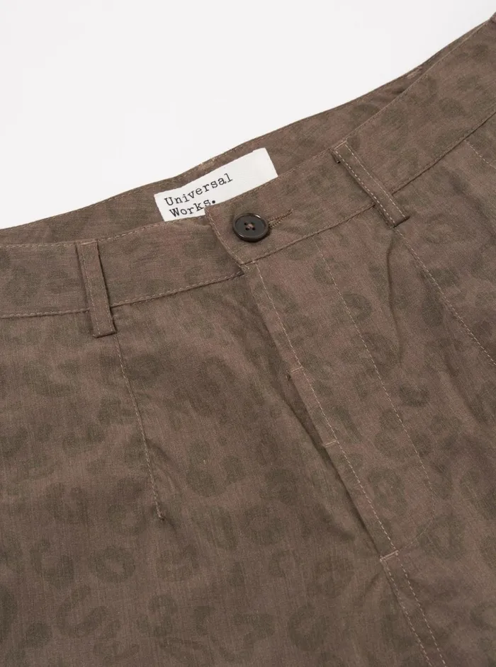 Trousers Men Universal Works Universal Works Loose Pilot Trouser In Sand Leopard Recycled Polytech