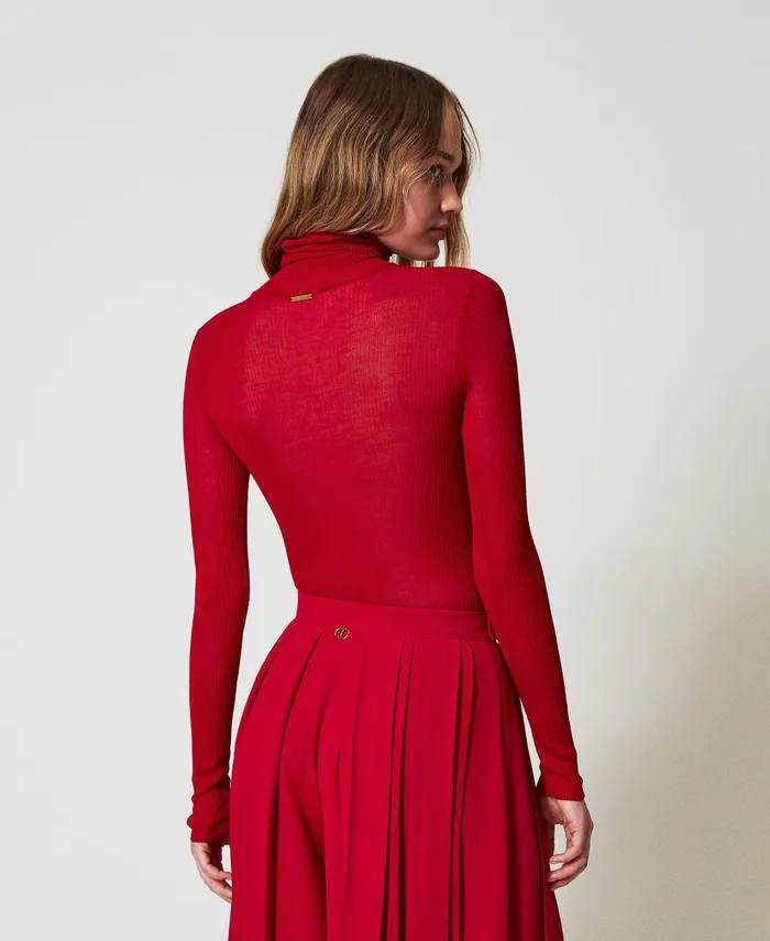 Twinset Viscose Fitted Turtleneck Jumper Venetian Red Women Jumpers And Cardigans Twinset Viscose Fitted Turtleneck Jumper Venetian Red Women Jumpers And Cardigans