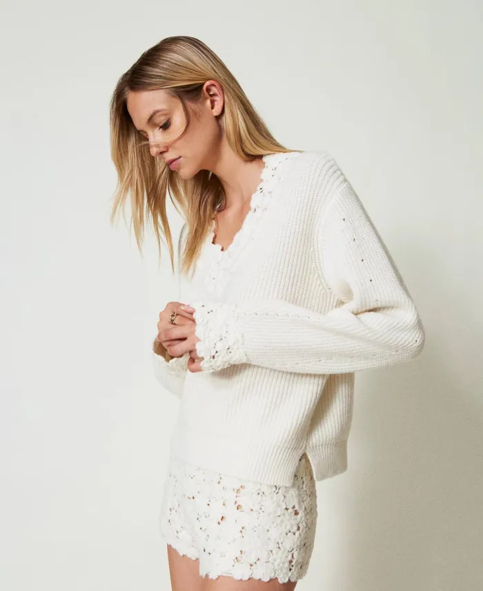 Twinset Wool Blend Jumper With Embroidery White Snow Women Jumpers And Cardigans Twinset Wool Blend Jumper With Embroidery White Snow Women Jumpers And Cardigans