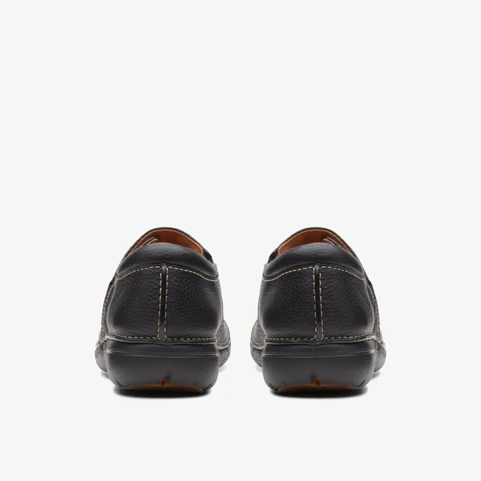 Un Loop Ave Black Women Clarks Clogs and Mules