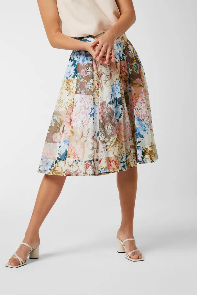 Van Laack Dresses and Skirts Women Cotton Voile Mini Skirt With Cut Flower Print