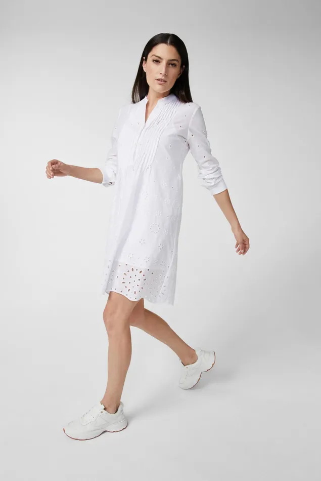 Van Laack Dresses and Skirts Women Kneelength Cotton Slipon Dress With A Standup Collar And Lace Trims White Van Laack Dresses and Skirts Women Kneelength Cotton Slipon Dress With A Standup Collar And Lace Trims White