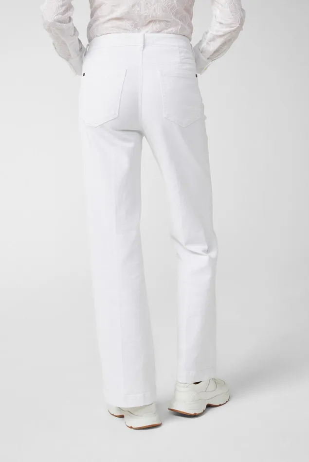 Van Laack Jeans and Pants Women Cotton Stretch Jeans With High Waist And Flared Leg White Van Laack Jeans and Pants Women Cotton Stretch Jeans With High Waist And Flared Leg White