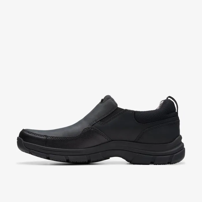 Walpath Step Black Leather Men Clarks Loafers and Slip Ons