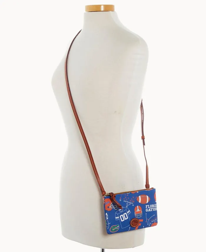 Woman Collegiate University Of Florida Top Zip Crossbody University Of Florida Dooney and Bourke Crossbodies Woman Collegiate University Of Florida Top Zip Crossbody University Of Florida Dooney and Bourke Crossbodies
