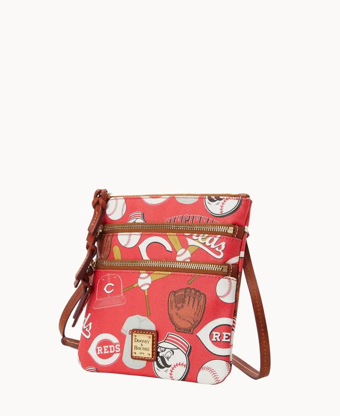 Woman MLB Reds N S Triple Zip Crossbody Reds Dooney and Bourke Crossbodies Woman MLB Reds N S Triple Zip Crossbody Reds Dooney and Bourke Crossbodies