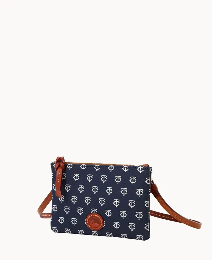 Woman MLB Twins Top Zip Crossbody Twins Dooney and Bourke Crossbodies Woman MLB Twins Top Zip Crossbody Twins Dooney and Bourke Crossbodies