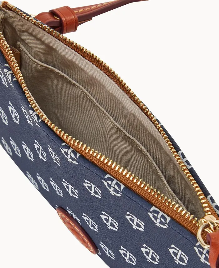 Woman MLB Twins Top Zip Crossbody Twins Dooney and Bourke Crossbodies Woman MLB Twins Top Zip Crossbody Twins Dooney and Bourke Crossbodies