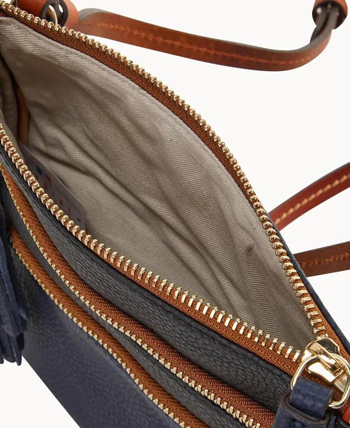 Woman MLB Yankees Triple Zip Crossbody Yankees Dooney and Bourke Crossbodies