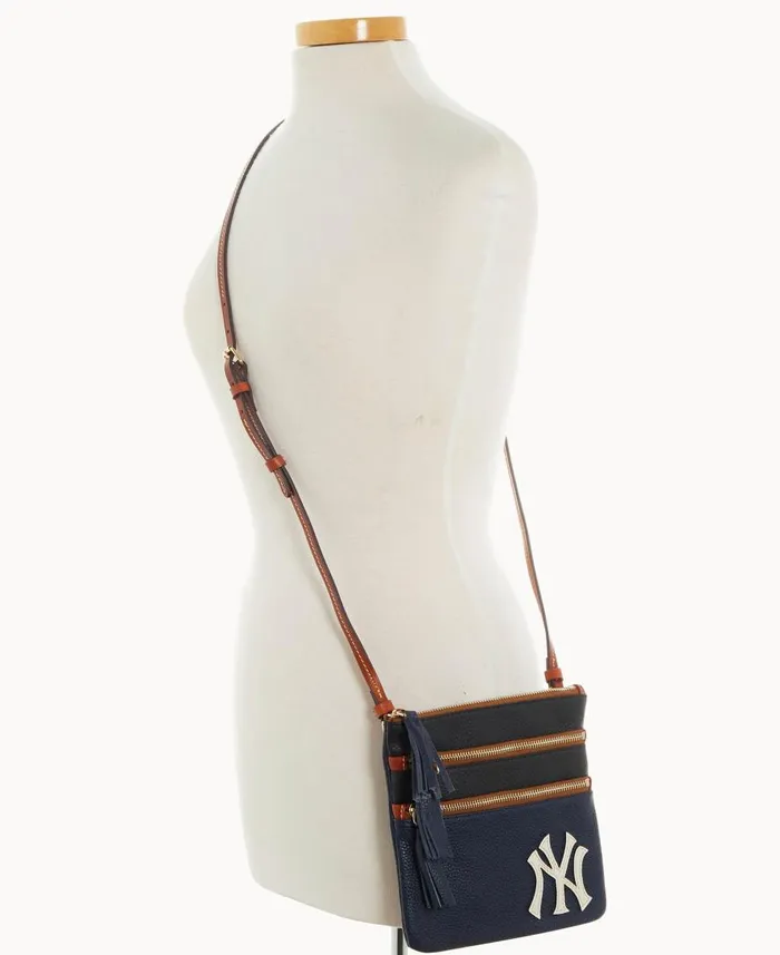 Woman MLB Yankees Triple Zip Crossbody Yankees Dooney and Bourke Crossbodies
