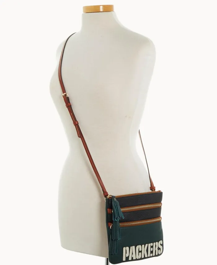 Woman NFL Packers Triple Zip Crossbody Packers Dooney and Bourke Crossbodies Woman NFL Packers Triple Zip Crossbody Packers Dooney and Bourke Crossbodies