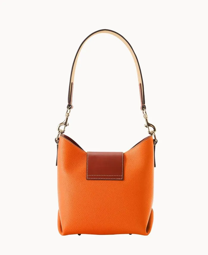 Woman Pebble Turnlock Sac 22 Clementine Dooney and Bourke Shoulder Bags Woman Pebble Turnlock Sac 22 Clementine Dooney and Bourke Shoulder Bags