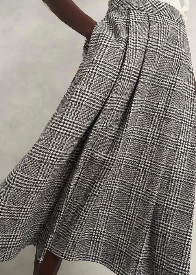 Women Brea Wool Full Skirt Black White Hobbs Skirts