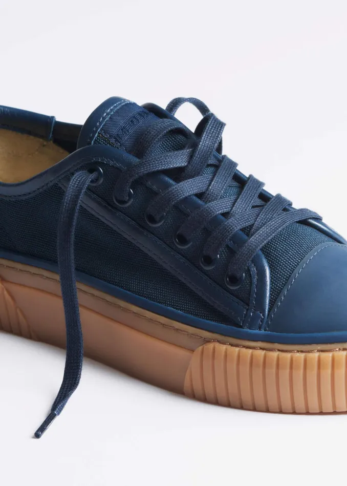 Women Canvas Low Top Sneaker Navy MEEM