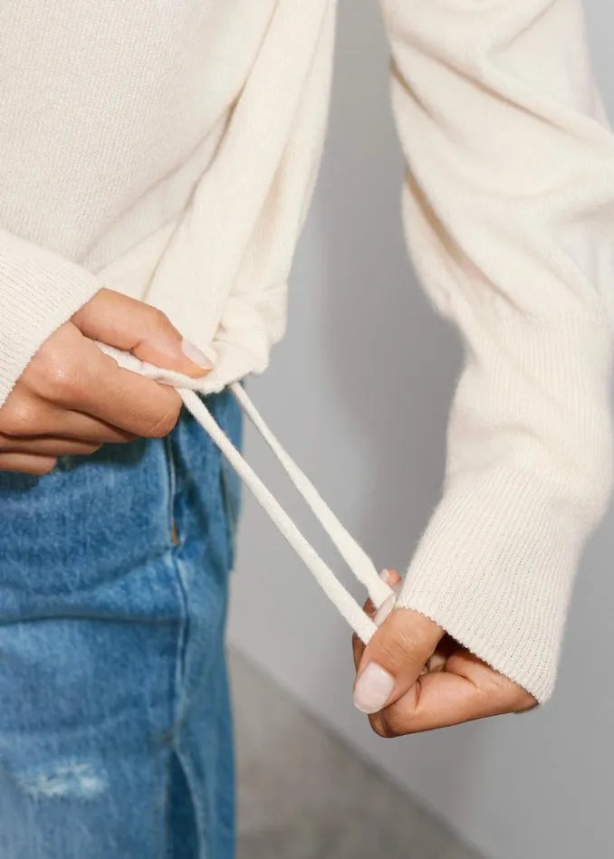 Women Cashmere Drop Shoulder Box Crop Hoody Natural Cream MEEM