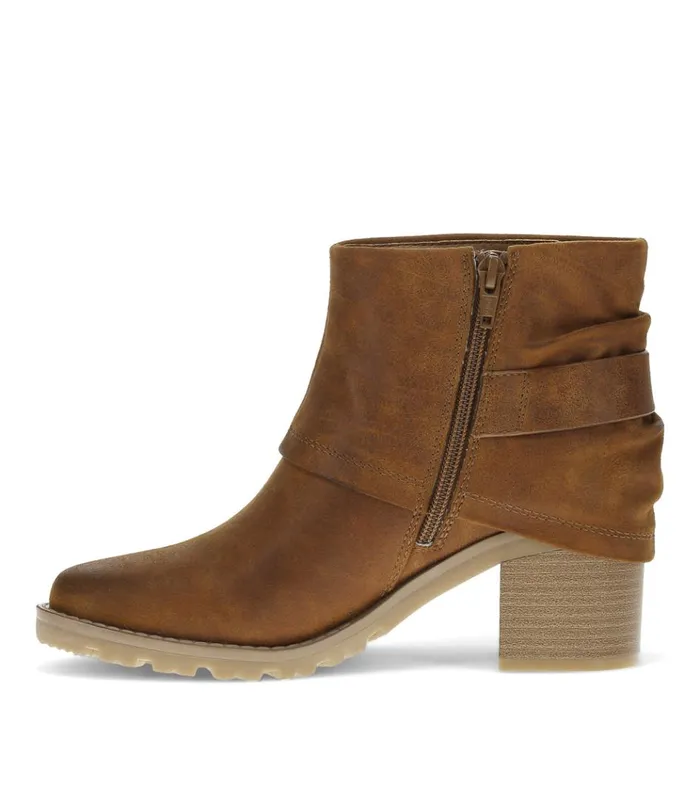 Women Deborah Block Heel Bootie Toffee Baretraps Booties