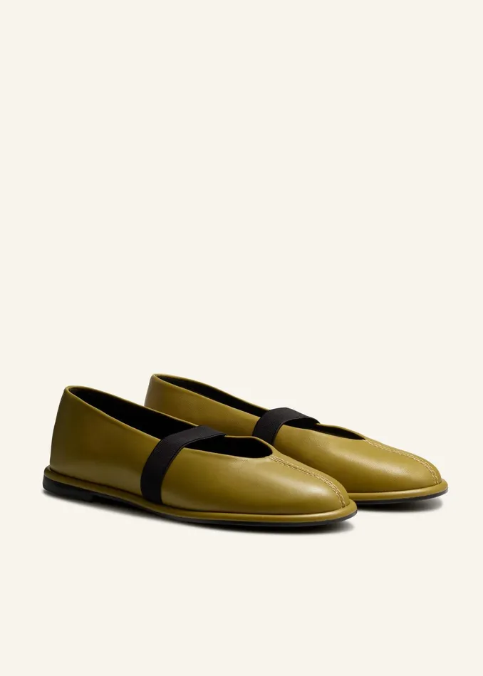 Women Elasticated Strap Mary Jane Olive MEEM