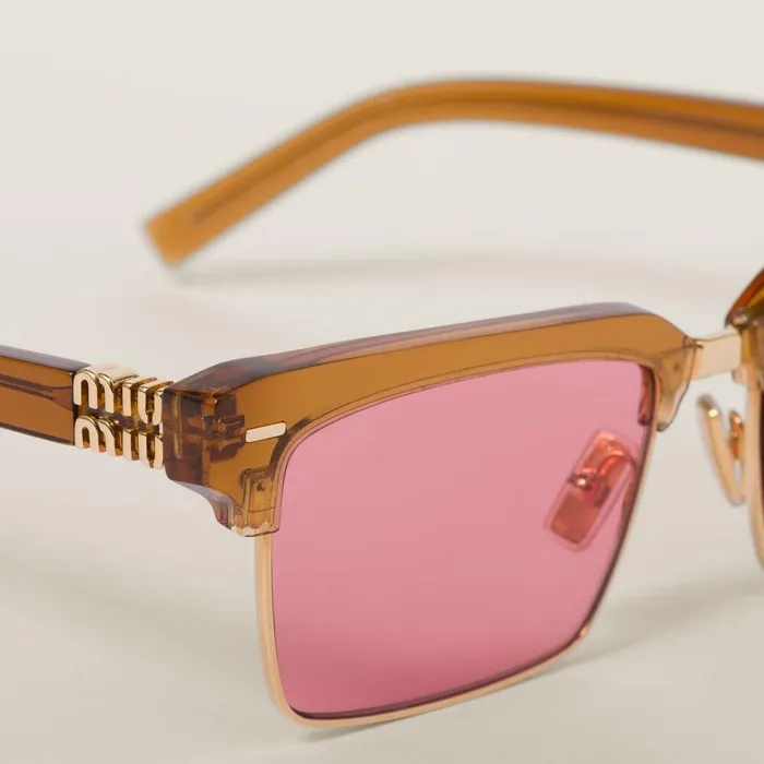 Women Eyewear Miu Miu Miu Miu Runway Sunglasses Red Lenses Women Eyewear Miu Miu Miu Miu Runway Sunglasses Red Lenses