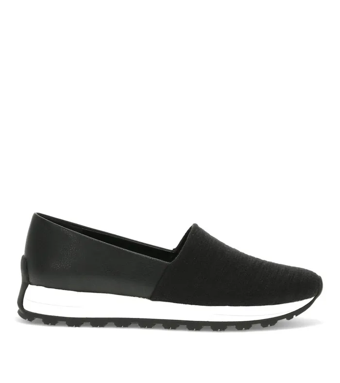Women Gennie Slip On Black Multi Baretraps Flats and Loafers
