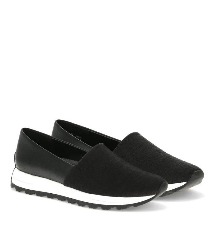 Women Gennie Slip On Black Multi Baretraps Flats and Loafers