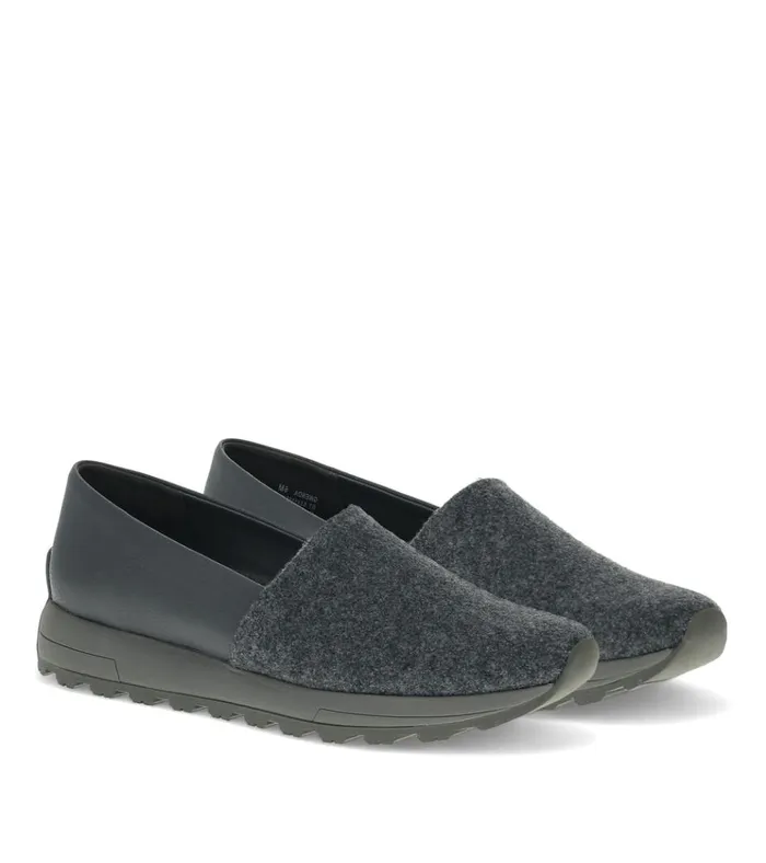 Women Gennie Slip On Dark Grey Baretraps Flats and Loafers