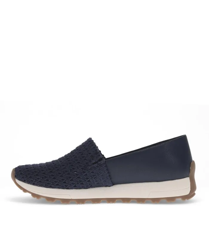 Women Gennie Slip On Dark Navy Baretraps Sneakers