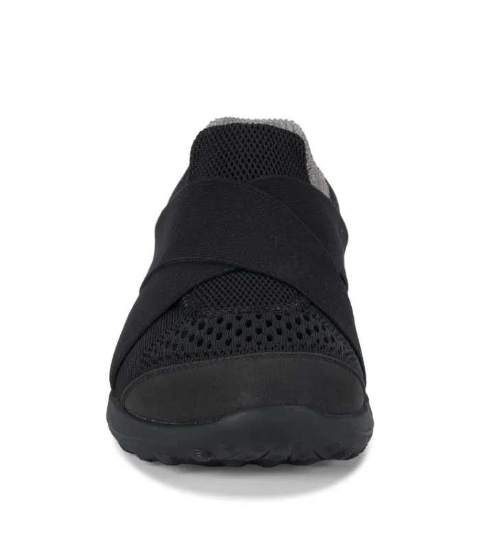 Women Gerri Casual SlipOn Sneaker Black Baretraps Flats and Loafers