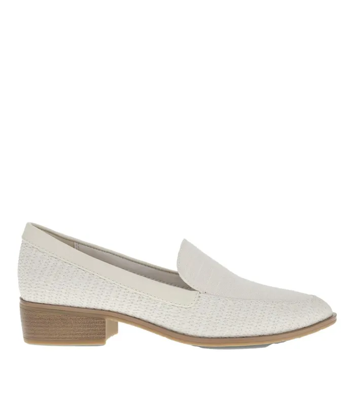 Women Hydie Loafer Cream Baretraps Flats and Loafers